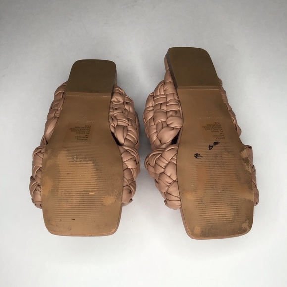 STEVE MADDEN Marina Slide Sandal in Light Brown. - Picture 15 of 16